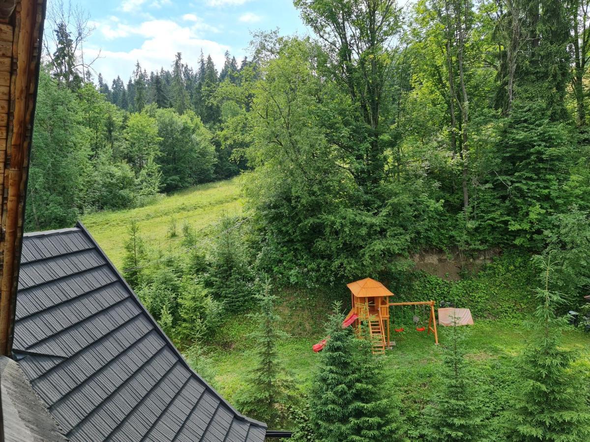 Gliczarowski U Zboja Бялы-Дунаец Экстерьер фото